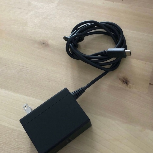 Nintendo Switch Lite - Yellow - Picture 4 of 4